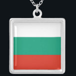 Elegante collar con bandera de Bulgaria<br><div class="desc">Añada un toque de orgullo búlgaro a su colección de joyas con nuestro exclusivo collar que incluye la bandera de Bulgaria! Diseñado con meticulosa atención a los detalles, este collar es más que sólo un accesorio; es una celebración del legado búlgaro y el orgullo cultural. El elegante diseño muestra de...</div>