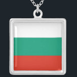 Elegante collar con bandera de Bulgaria<br><div class="desc">Añada un toque de orgullo búlgaro a su colección de joyas con nuestro exclusivo collar que incluye la bandera de Bulgaria! Diseñado con meticulosa atención a los detalles, este collar es más que sólo un accesorio; es una celebración del legado búlgaro y el orgullo cultural. El elegante diseño muestra de...</div>