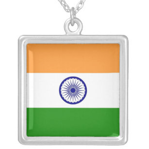 Elegante collar con bandera de India