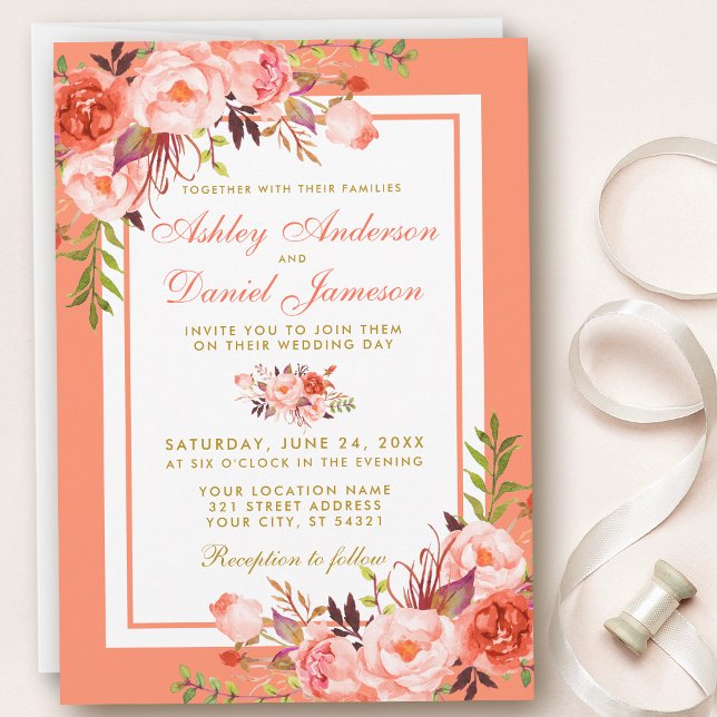 Elegante Coral Floral y Boda de Oro Invitación (Customize to change text size, color, style or color of back of card.)