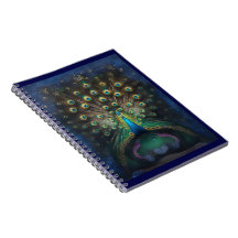 Elegante cuaderno con un elegante motivo de pavo r