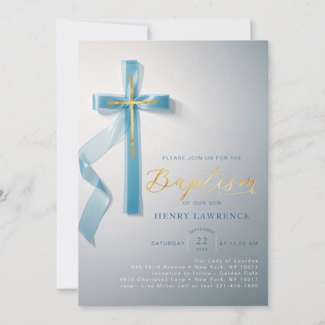 Elegante Dusty Blue Boy Baptism Invitación (Anverso)