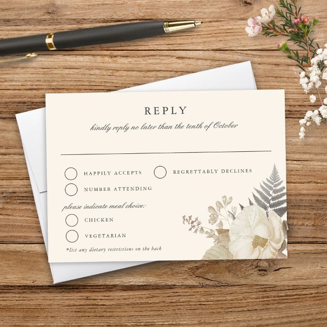 Elegante Earthy Floral Cream Wedding RSVP (Subido por el creador)