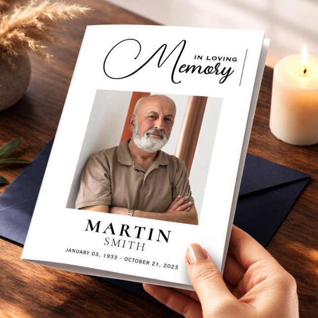 Elegante En El Programa Funeral De La Foto De La M (Subido por el creador)