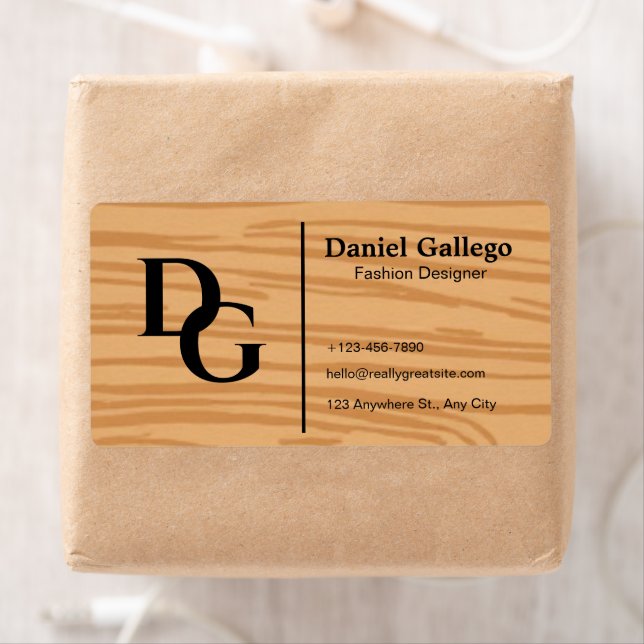 Elegante etiqueta de envío personalizada con monog (In situ)