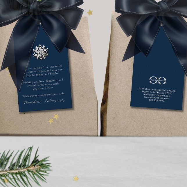 Elegante etiqueta de regalo de vacaciones con copo (Subido por el creador)