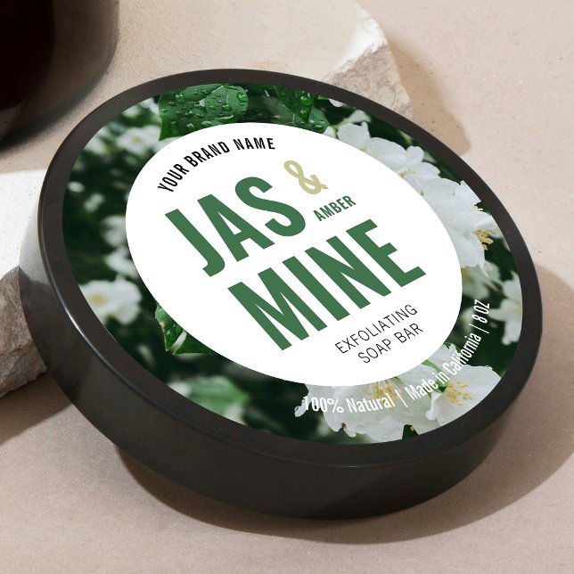 Elegante Etiqueta Moderna De Loción De Jabón Con F (Round product label with bold type in neutral green with custom photo background)