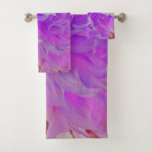 Elegante Flor de Dahlia Ultra Violeta