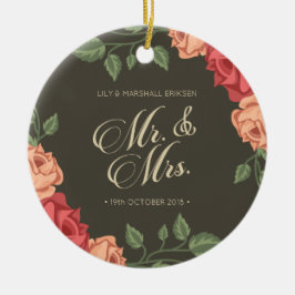 Elegante Floral Sr. y Sra. Boda | Ornamento cerámi