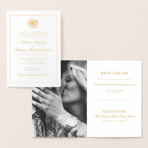 Elegante foto de la invitación a la boda en la pla
