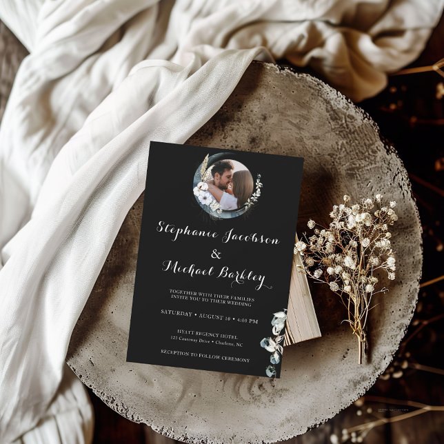 Elegante foto Wreath Invitación de la boda blanca  (Subido por el creador)