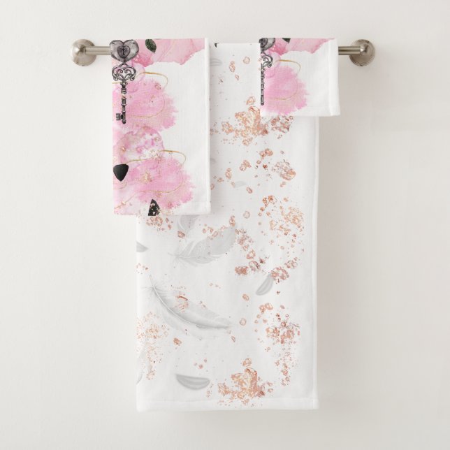 Elegante, gótico y original juego de toallas de ba (In situ)