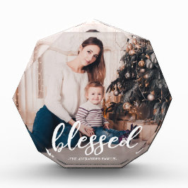 Elegante guión bendecido con foto de nombre