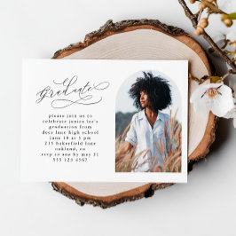 Elegante guión con el Partido de Graduación del Ar