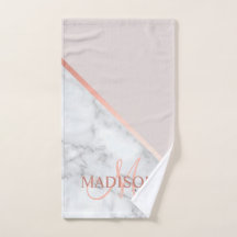 Elegante inicial rosado moderno