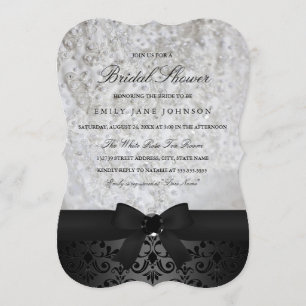 Elegante Invitación a ducha de novias en blanco y