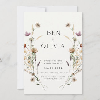 Elegante invitación a la boda con flores silvestre