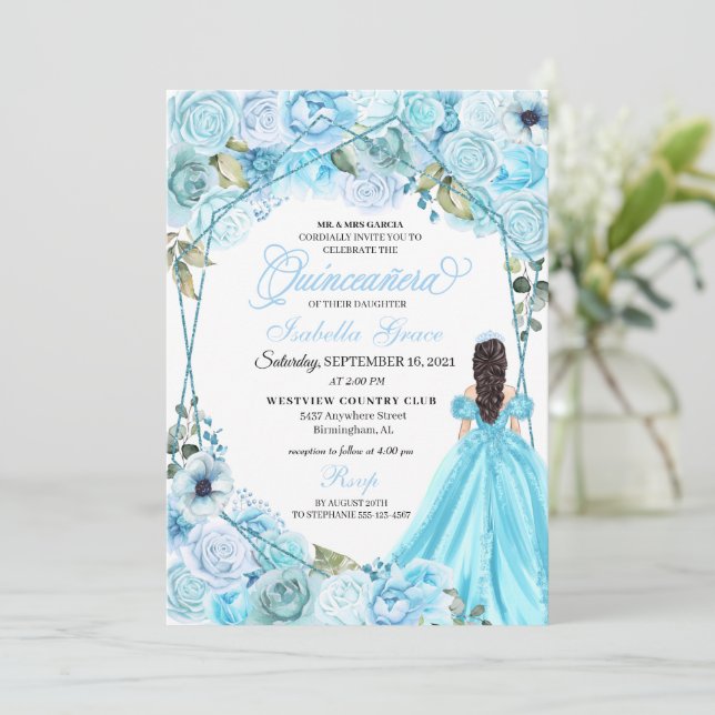Elegante invitación a Quinceanera floral azul ciel (Anverso de pie)