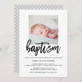 Elegante invitación al bautismo con foto del bebé