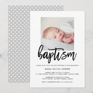 Elegante invitación al bautismo con foto del bebé