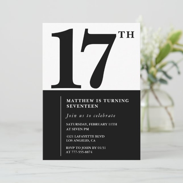 Elegante invitación de 17 años Moda negra moderna (Anverso de pie)