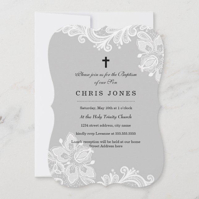Elegante Invitación de bautizo de encaje gris blan (Anverso)
