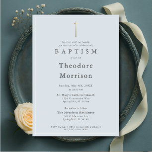Elegante Invitación de Bautizo en Azul Polvo y Oro