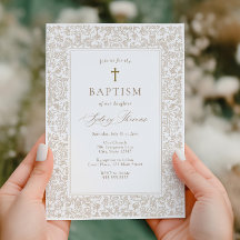Elegante Invitación de Bautizo Floral en Oro Tradi