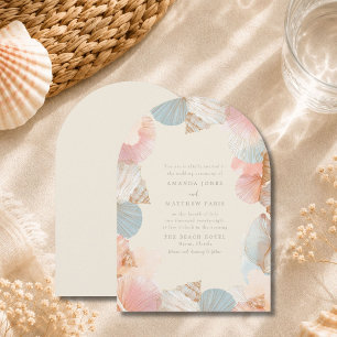 Elegante invitación de boda con conchas marinas co