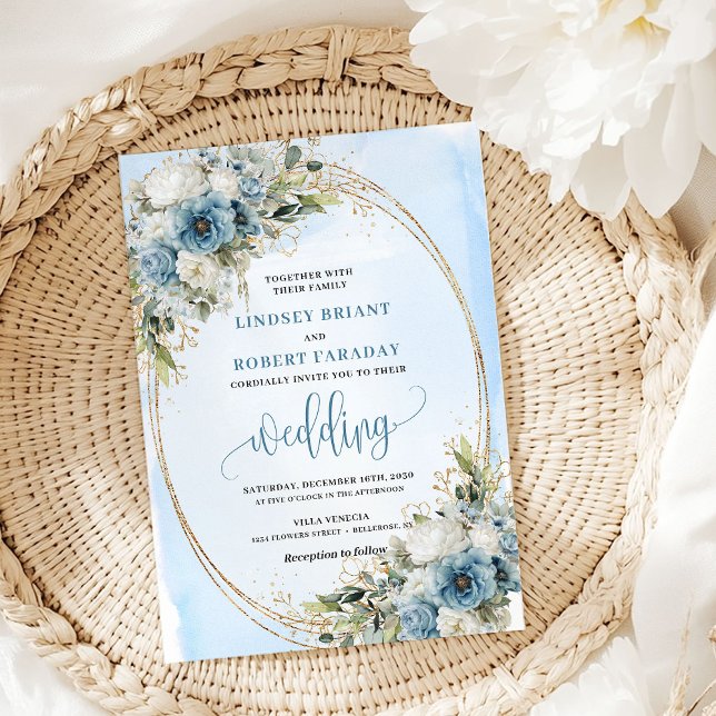 Elegante Invitación de Boda con Marco Dorado y Flo (Elegant Dusty Blue Floral Gold Frame Wedding Invite)