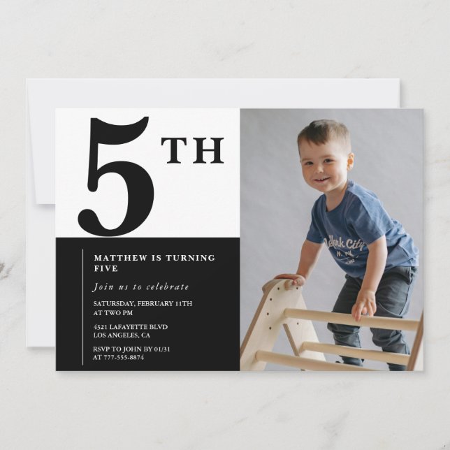 Elegante invitación de cumpleaños número 5 Black C (Anverso)