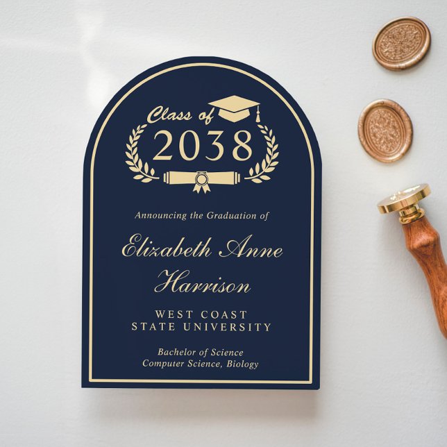 Elegante Invitación de graduación de Blue Gold Col (Share the pride and excitement of your graduate's achievement with friends and family near and far)