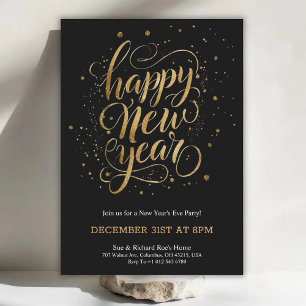 Elegante invitación de Nochevieja con letra dorada
