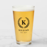 Elegante Laurel Wreath Monograma Mejor Hombre<br><div class="desc">Vidrio de cerveza monogramado para tu mejor hombre con su inicial dentro de una corona de laurel con su nombre debajo.</div>