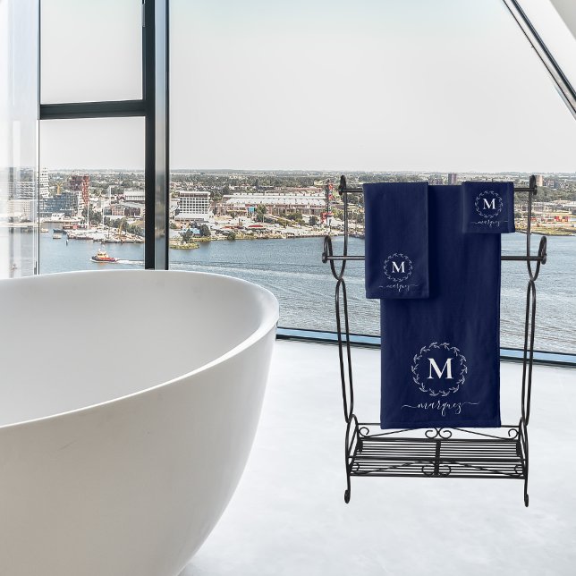 Elegante Monograma de guirnaldas botánicas azul de (Subido por el creador)