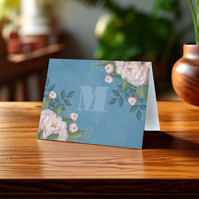 Elegante Monograma Floral Personalizado (Blue and pink rose floral monogram note card)