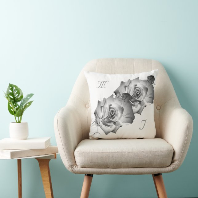 Elegante Monogramado con Cojín decorativo Rosa de  (Silla)