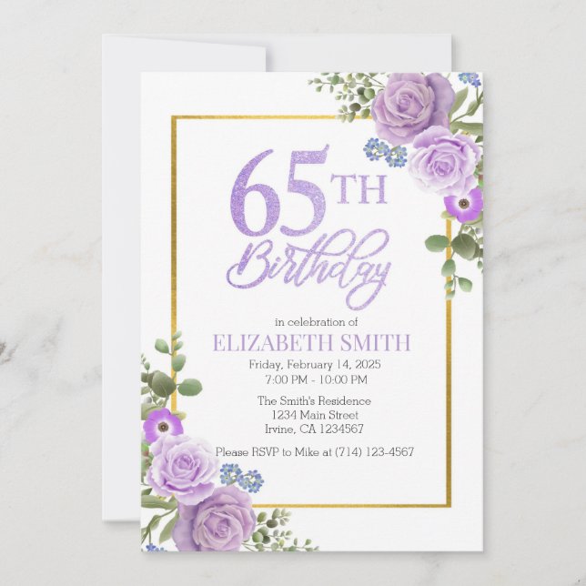 Elegante Morado Floral 65º cumpleaños Invitación (Anverso)