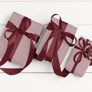 Elegante papel de regalo de rayas finas de color b