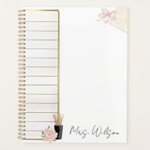 Elegante Planificador Diario Personalizado
