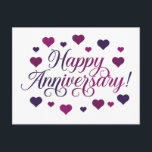 Elegante postal de Aniversario Feliz con Corazones<br><div class="desc">¡Celebra el amor y los hitos con esta elegante postal de Feliz Aniversario! Con un hermoso diseño de tipografía rodeado de corazones púrpura y rosado,  esta tarjeta es perfecta para enviar deseos sentidos a sus seres queridos. Ideal para parejas,  aniversarios o celebraciones románticas.</div>