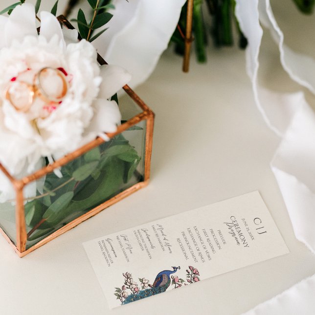 Elegante programa de orden de pavo real floral (Elegant Ivory Floral Wedding Ceremony Program. Modern  Hand-Drawn Rustic Peacock, Magnolia Flowers. )