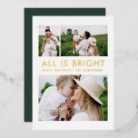 elegante Relieve metalizado 3 foto moderna tarjeta<br><div class="desc">blanco verde y Relieve metalizado 3 collage de fotos moderno divertido diseño de tarjetas de navidades familiares.</div>