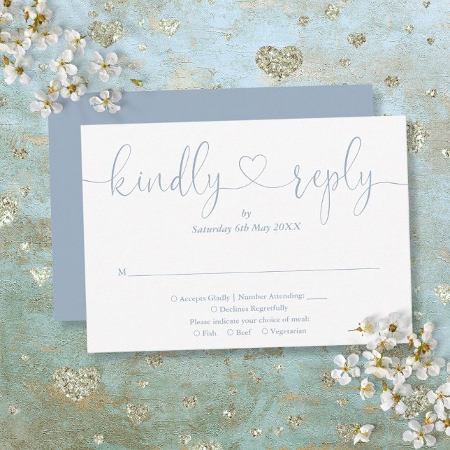 Elegante respuesta amable de corazón con letra scr (Elegant Dusty Blue Script Heart Kindly Reply RSVP Card)