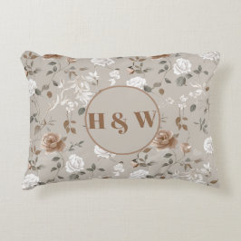 Elegante Rosa y almohada de acento de patrón de vi