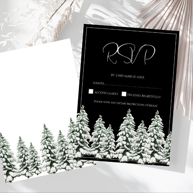 Elegante RSVP de Boda en Bosque de Pinos Nevado Ne (Winter Black and White Snowy Pine Trees Wedding RSVP Card)