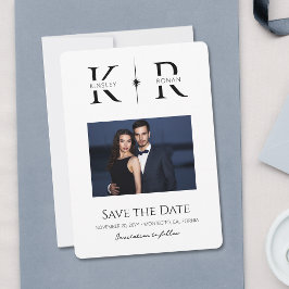 Elegante Save the Date de Boda con Monograma Flare