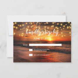 Elegante Sunset Summer Beach Wedding Tarjeta RSVP