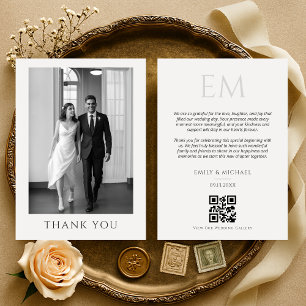 Elegante tarjeta de agradecimiento de boda con cód