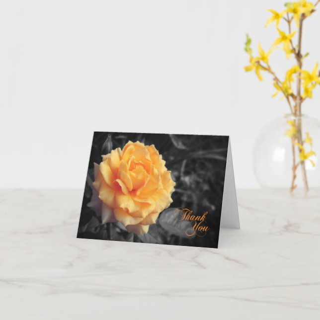 Elegante tarjeta de agradecimiento de rosa amarill (flor amarilla)